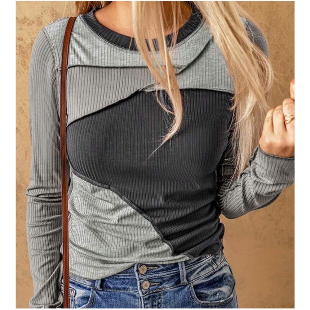 055 Fitted Color Block Long Sleeve Top - Picture 3 of 6